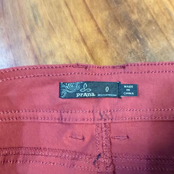 Prana Halle Straight Women's Hiking Pants 0 Reg Nylon Red W4119RG23 G3-28 - Picture 4 of 7